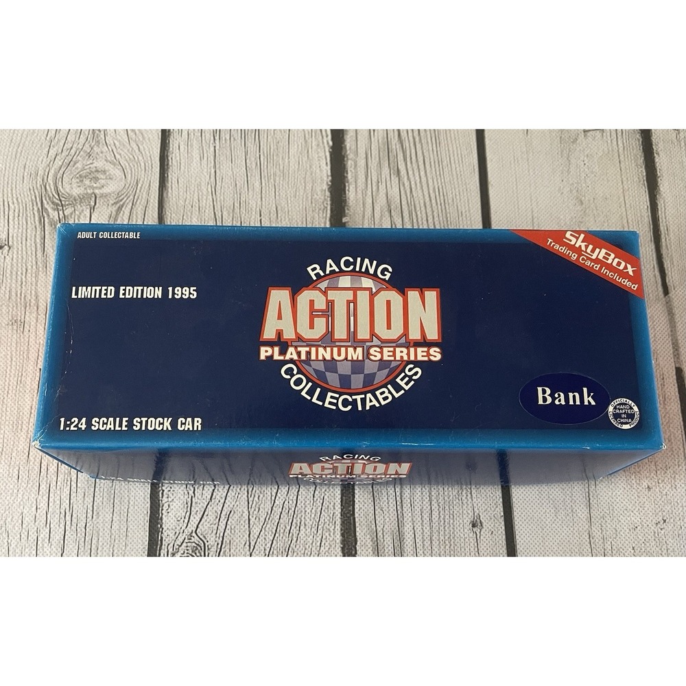 Action BW/Bank 1995 1:24 #3 Dale Earnhardt Sr Goodwrench With Skybox Card New